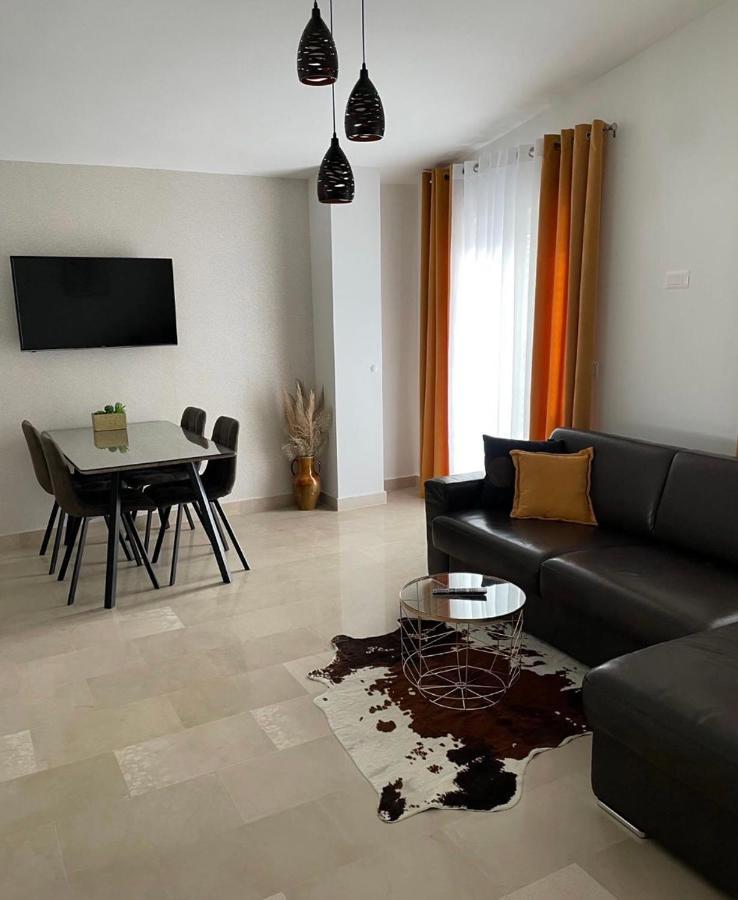 Villa Franko บาชกาโวดา ภายนอก รูปภาพ